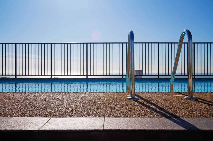 Habillage piscine Essonne